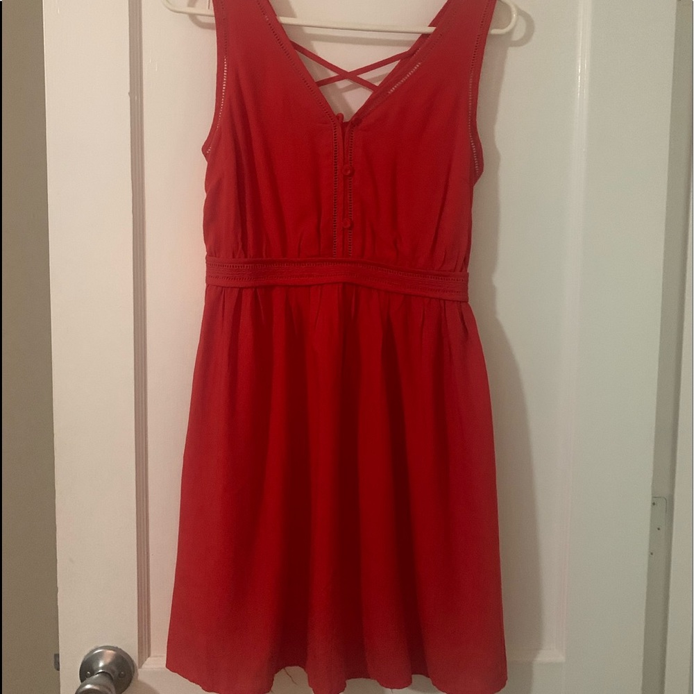 Red lined sundress hits at knees (I’m 5’1”)